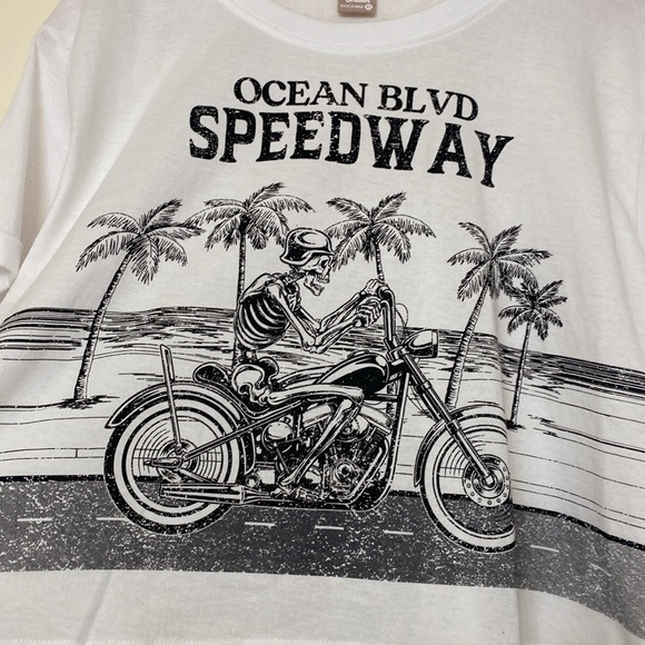 Skeleton on Motorcycle Graphic Top - Picture 2 of 4